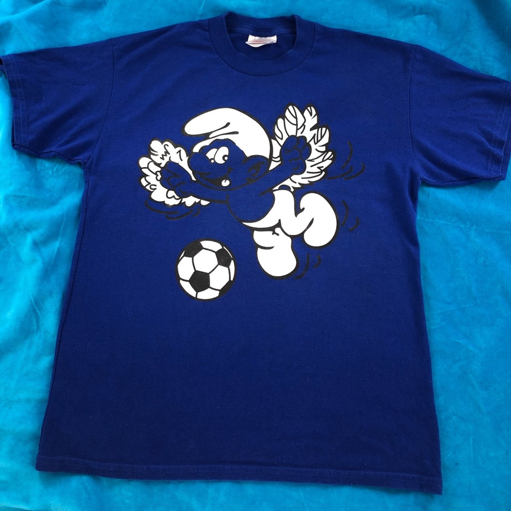 Smurf soccer tee youth sz L